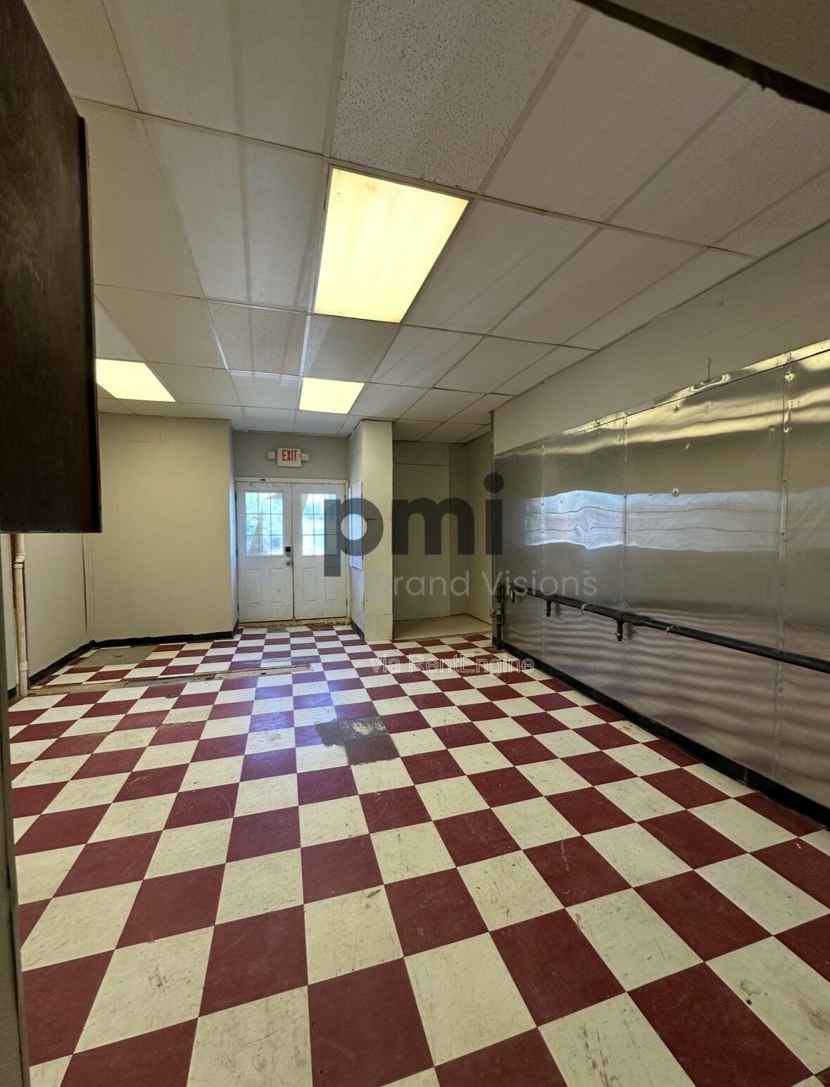COMMERCIAL UNIT property image