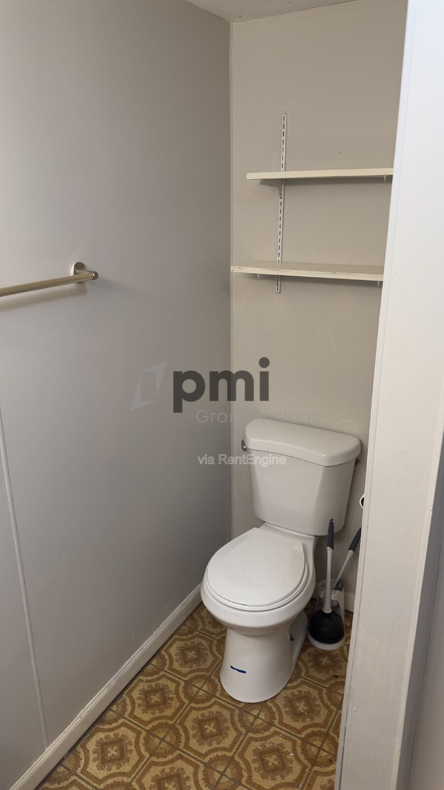 16 West Buchanan Unit 4 (Charleston) 1 bed 1 bath property image