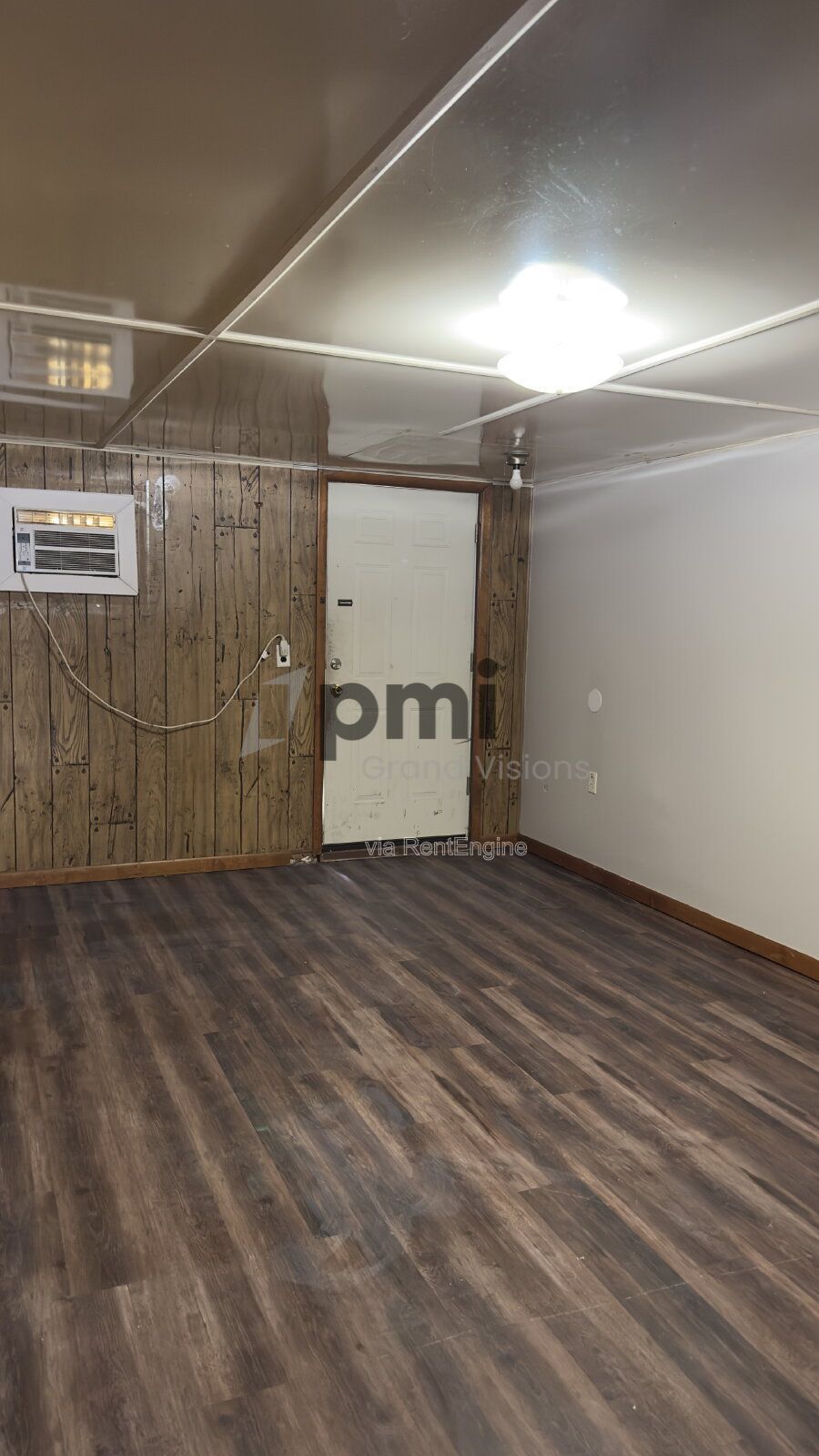 16 West Buchanan Unit 4 (Charleston) 1 bed 1 bath property image